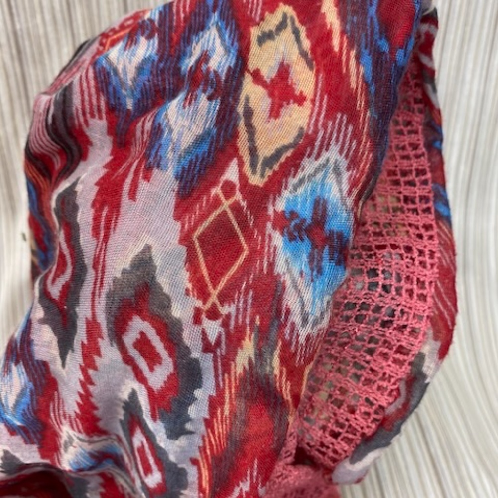 Infinity Pink/Red Scarf - Picture 2 of 7